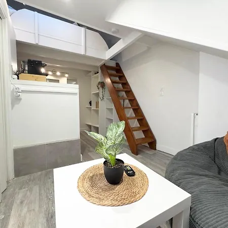 Apartment Cosy Loft Duplex For Couples - Great Location *