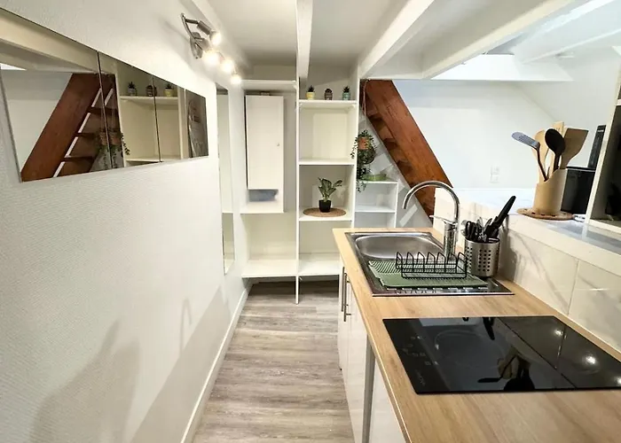 Cosy Loft Duplex For Couples - Great Location Lägenhet