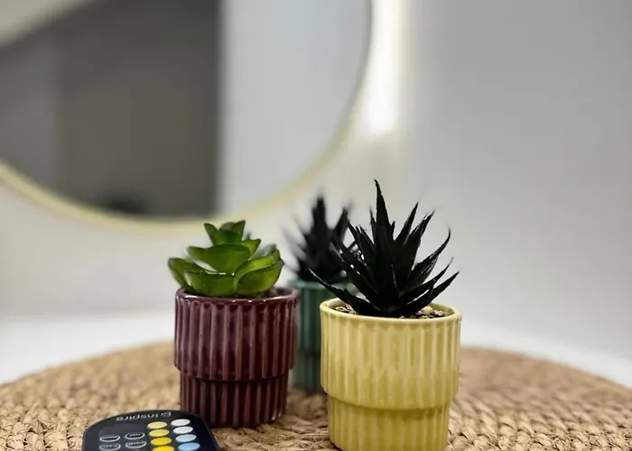 Cosy Loft Duplex For Couples - Great Location *