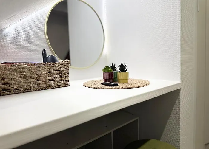 Lägenhet Cosy Loft Duplex For Couples - Great Location Paris